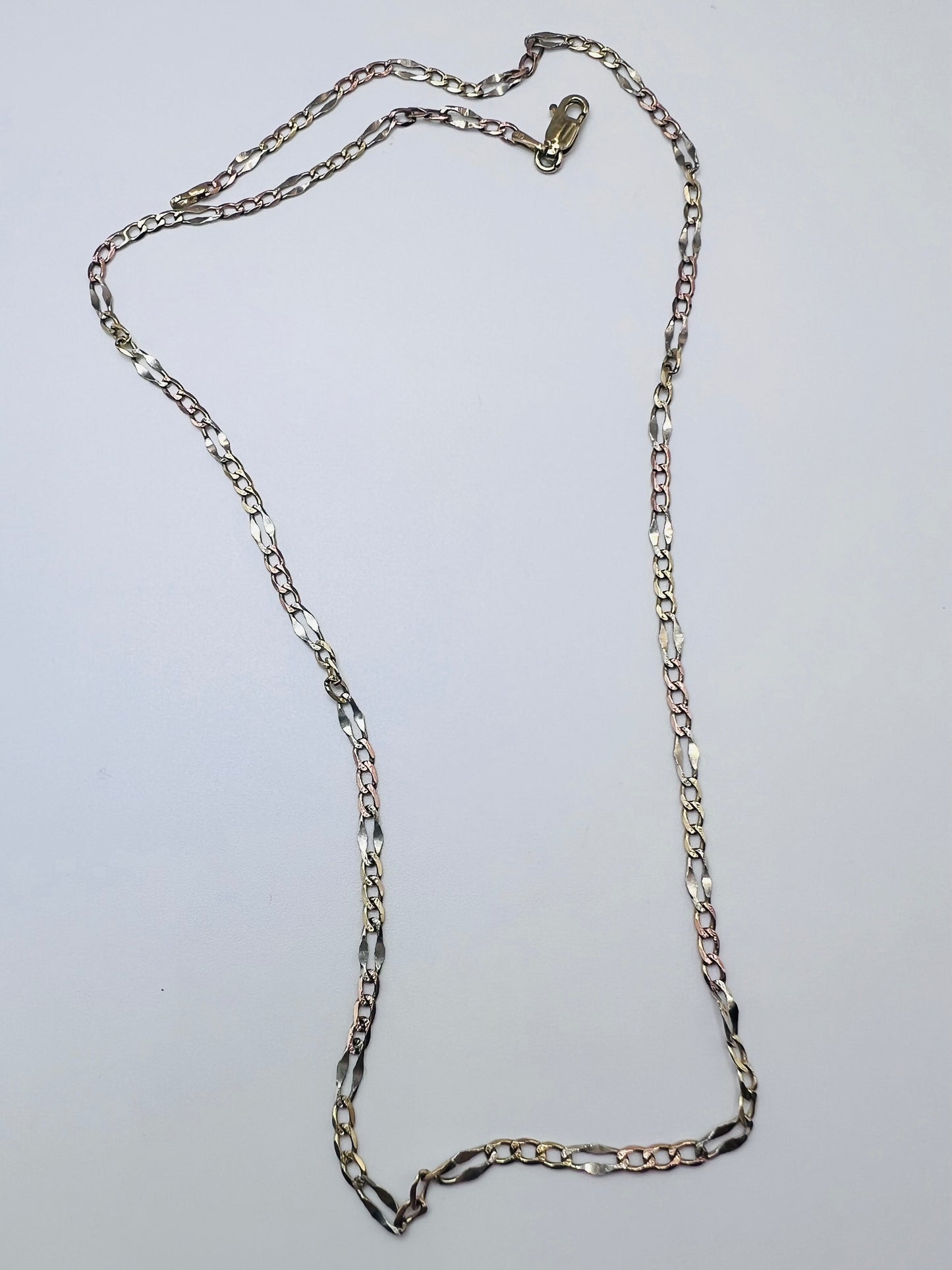 FIGARO TRI COLOR CHAIN